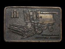 NE21145 VINTAGE 1970s  INTERNATIONAL AXIAL-FLOW COMBINE  FARMING BELT BUCKLE