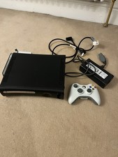 Microsoft Xbox 360 Elite - 120GB HD - Console Controller and PSU