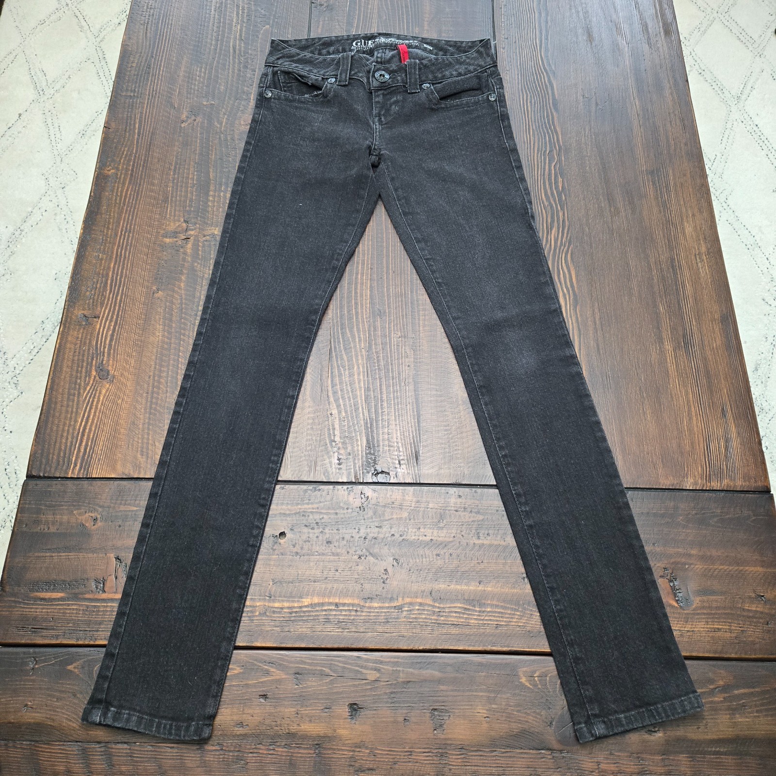 GUESS Daredevil Skinny Leg Black Stretch Jeans Womens Size 26 M1153