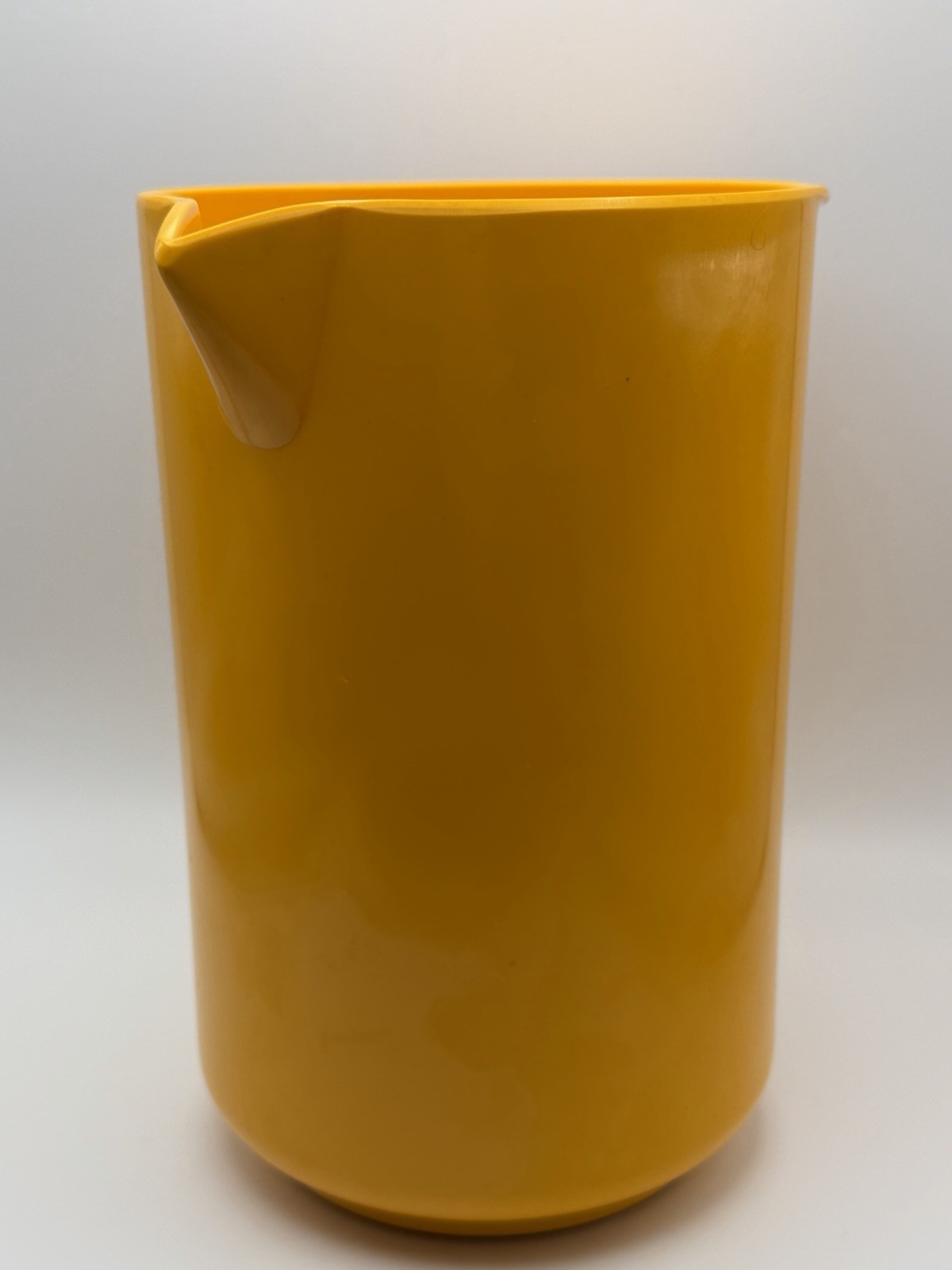 VNTG Rosti Denmark Mepal -Melamine Yellow 2511 Utensil Holder By Heifer Boberg