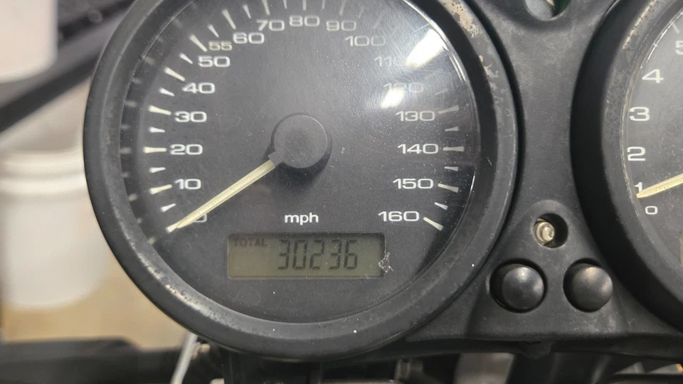 2005 DUCATI MONSTER 620 DARK GAUGES METER SPEEDOMETER TACHOMETER SPEEDO TACH 30k - Image 2 of 4