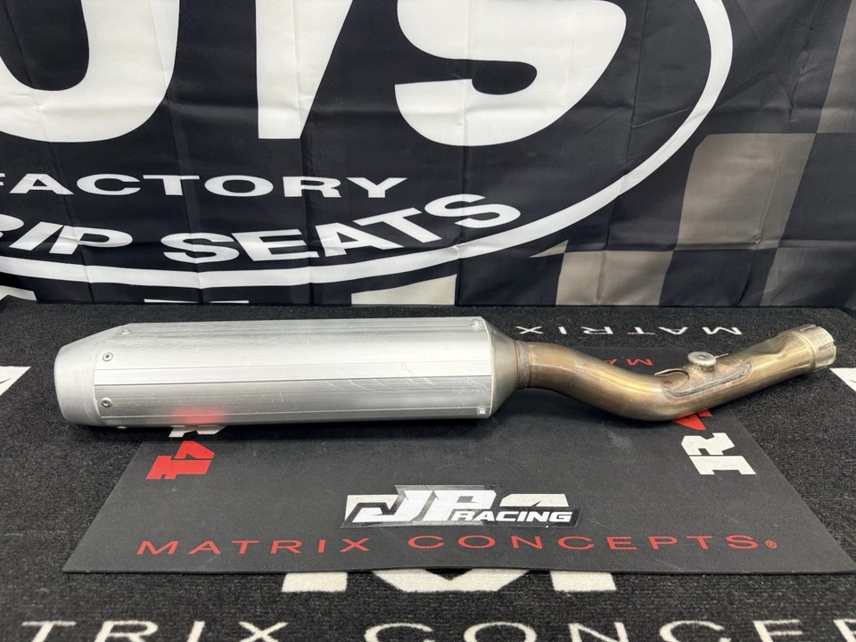 Kawasaki KX250F 2012 silenciador OEM 18100-0110, ¡excelente estado! KX250F 2009-2016 Foto 3 de 4