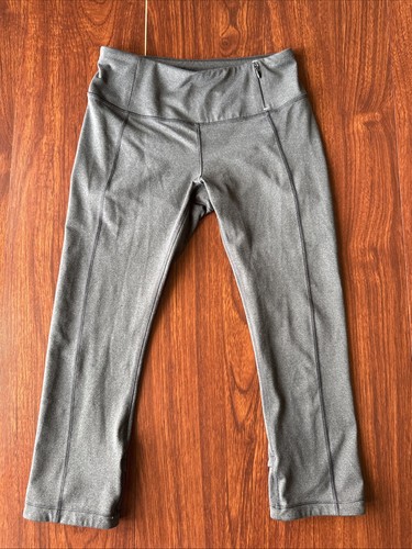 Calia By Carrie Underwood Cropped Capri Sport Leggings Grau Größe Small