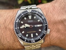 Seiko SKX399 Diver's automatic watch. 7s26-0020 running well.