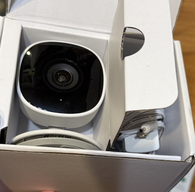 Samsung SmartThings Cam 1080p HDR Indoor Security Camera - RC8335PRO - UNTESTED