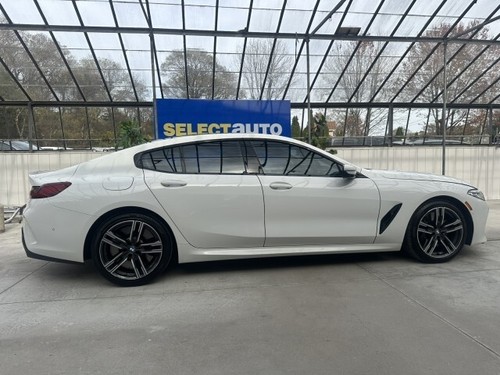 2022 BMW 8-Series M850i xDrive - Picture 5 of 40