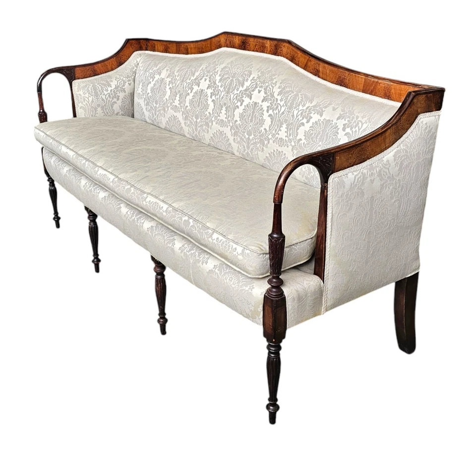 Vintage Federal Style Mahogany Settee Sofa Colonial Revival Damask Upholstery - Image 4 of 4