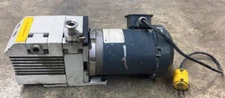 LEYBOLD TRIVAC VACUUM PUMP D8B 91256-2 GE AC MOTOR MOD:5K49PN4167