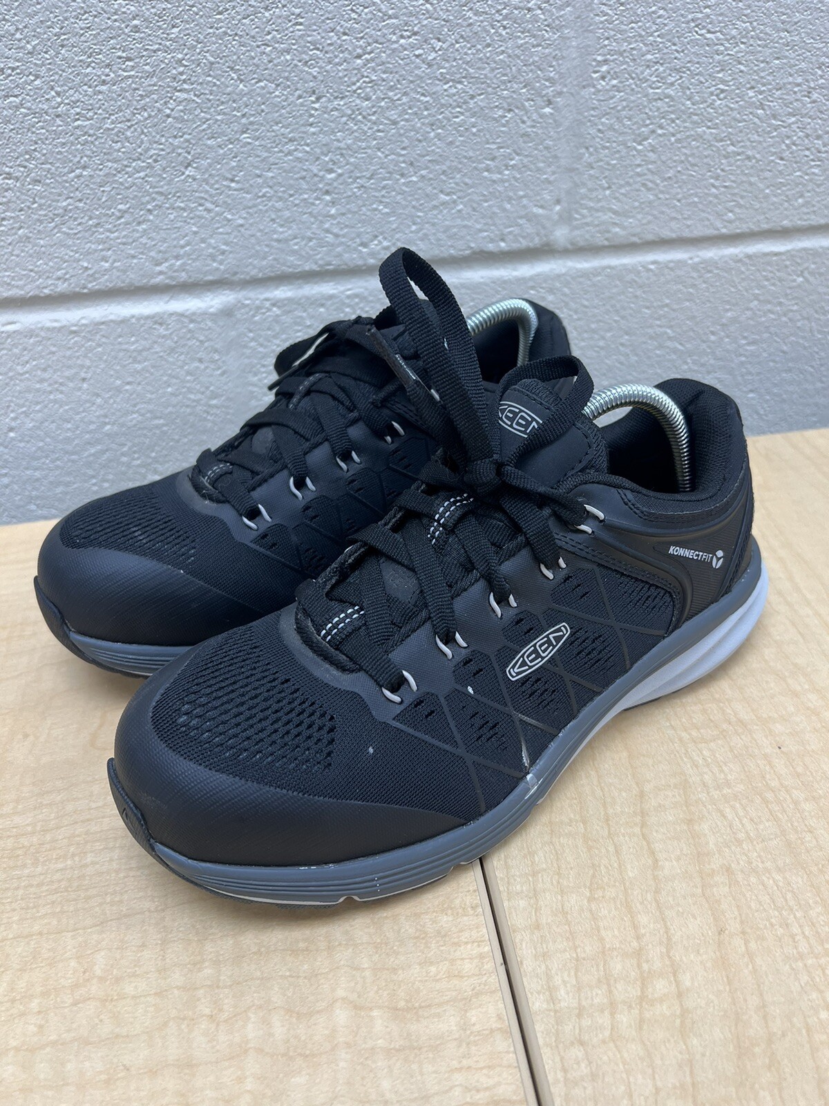 Keen Utility Vista Black KonnectFit Steel Toe Shoes ReGen Mens 7EE F2413-18 Work