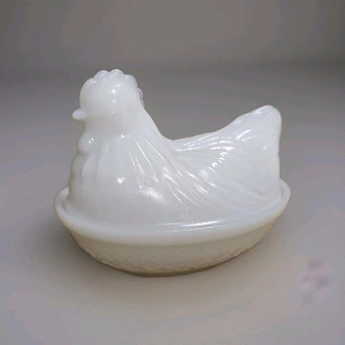 Vintage Hen on Nest Hazel Atlas White Milk Glass Candy Dish HON