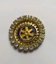 ROTARY INTERNATIONAL Member  Pin Lapel Hat ,Tie Tack, Almost Less Than 1" Dia.