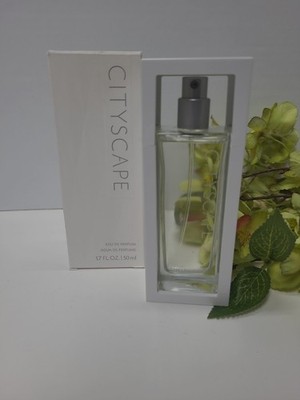 Mary Kay CITYSCAPE Eau De Perfume 1.7 oz. Full Size New White Case And Box