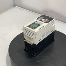Control Techniques Unidrive M200-012 00033 A ...