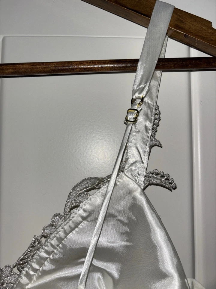 Camisón Flora By Nikrooz‎ By Stella Satinado Ribete Venado Sin Mangas Mujer L NUEVO Romance Foto 4 de 4