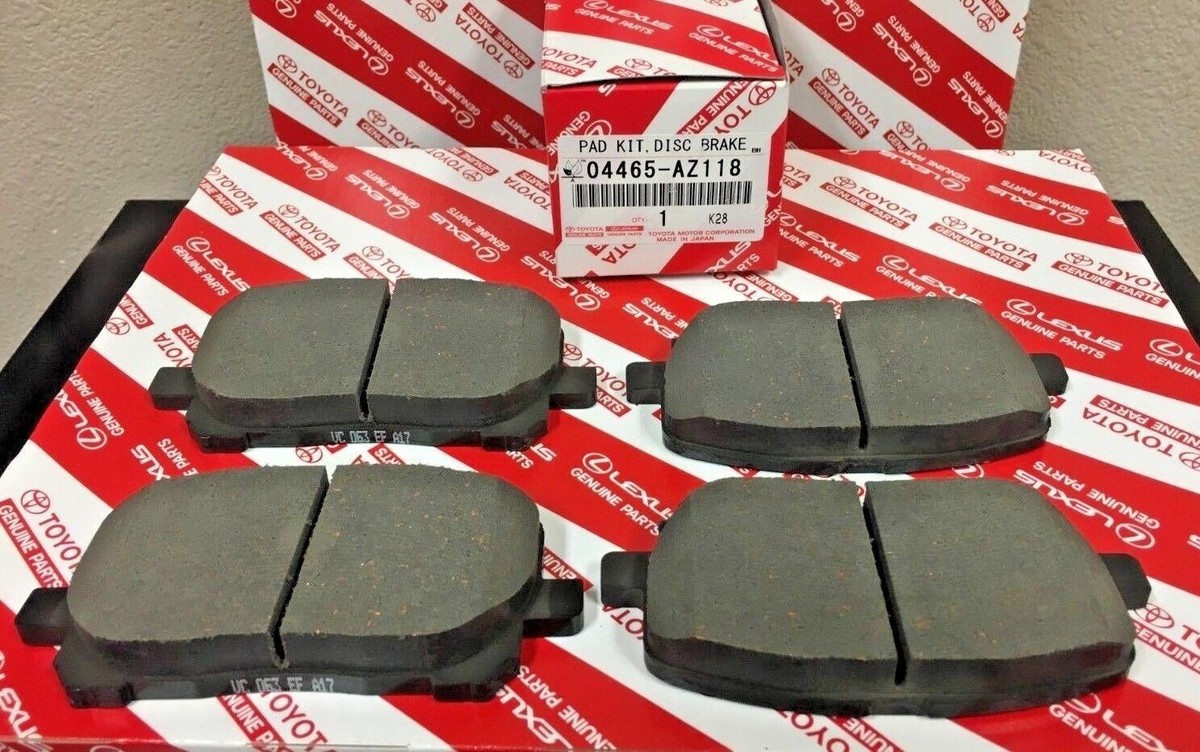 2003-2008 Toyota Corolla Front Ceramic Brake Pads 04465-AZ218 OEM