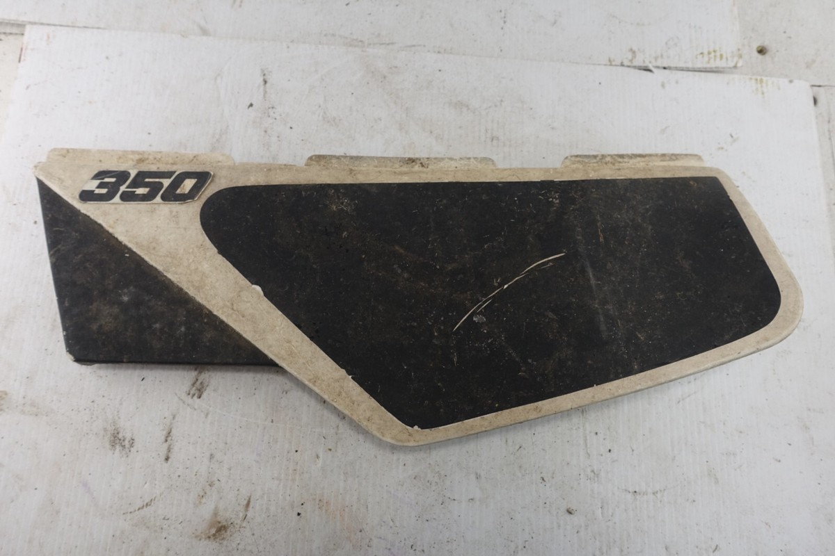 【はは】 1986 Yamaha XT 350 Side Cover - Left Side. # 30X-21711-00-98