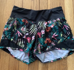 old navy shorts active