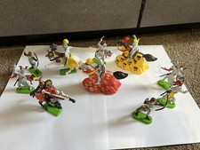 BRITAINS SOLDIERS MOUNTED HORSE knight RIDERS VTG ENGLAND