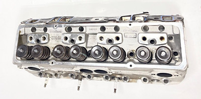 Chevy Small Block Edelbrock 6089 Performer Series Cylinder Head