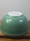 Vintage 40s Pyrex Green 2-1/2 Qt Nesting Mixing Bowl 403 Scratches with age