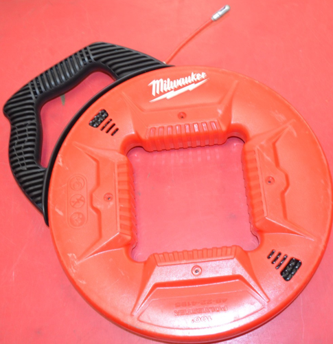 Milwaukee 48-22-4195 100' Polyester Fish Tape-**GREAT CONDITION** - Picture 4 of 9