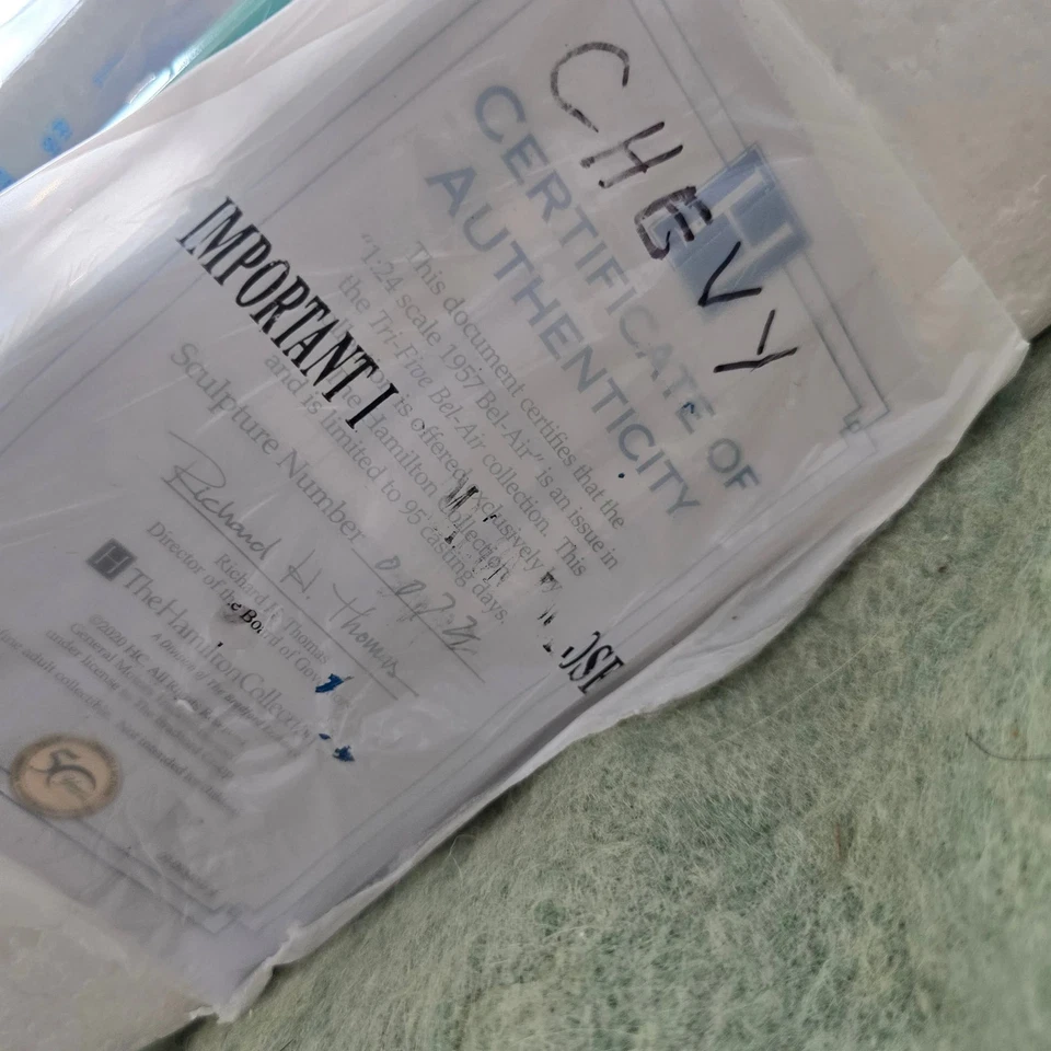 Juego Hamilton Tri-Five Chevy Bel Air 1:24 ’55 ’56 ’57 con certificado de autenticidad – Como nuevo Foto 4 de 4