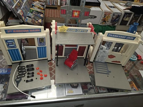 Mattel 1986 Bravestarr Fort Kerium  Bank Jail Playset 100% Complete Instructions