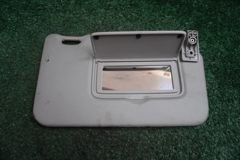 Nissan Kicks 2018 2023 parasol OEM Foto 2 de 4