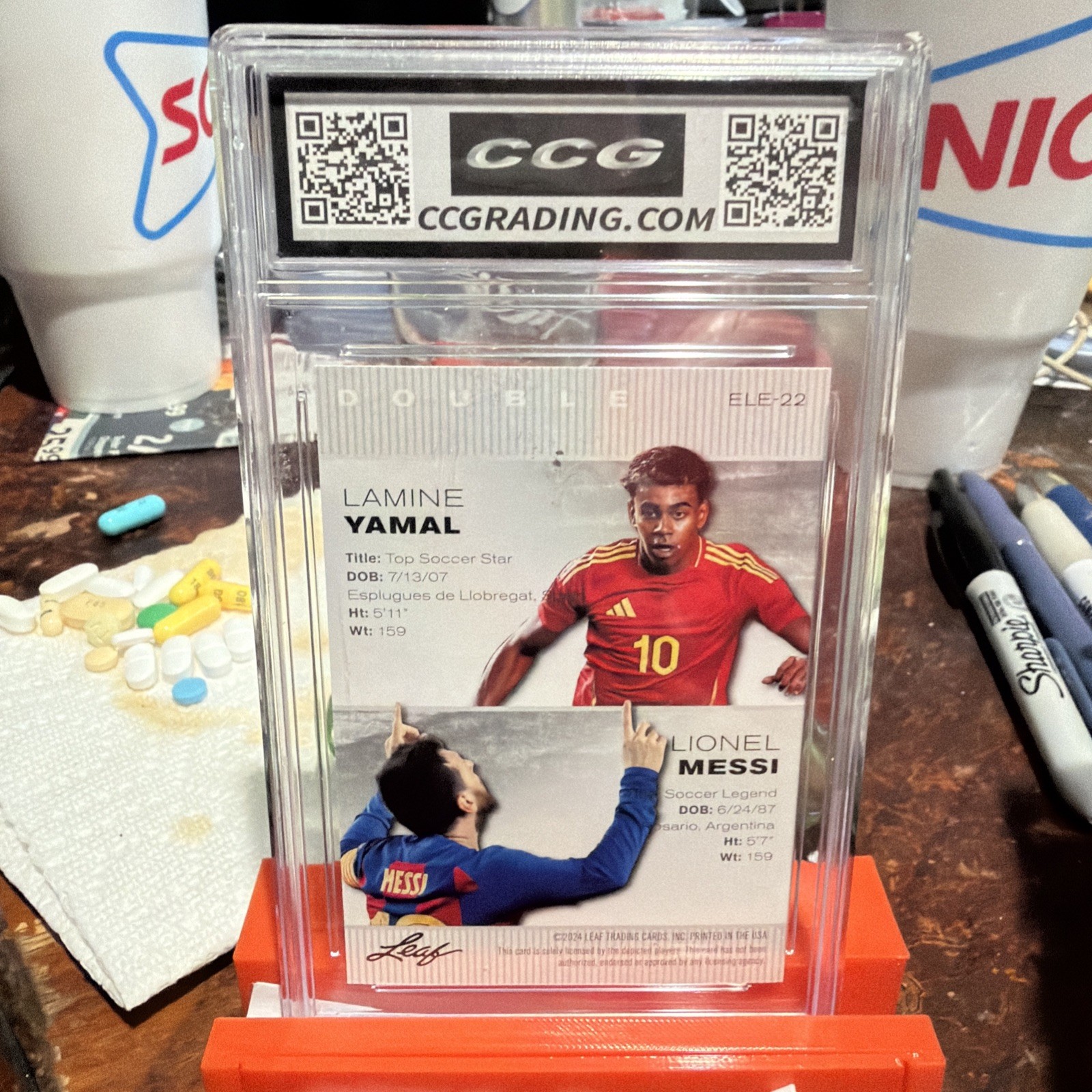 🔥2024 Leaf #ELE-22 Lamine Yamal / Lionel Messi Exclusive Legends - GEM MT 10 🔥 view 2
