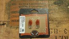 Harley Davidson Amber Light Bulbs 12V .24V 75193-01 NOS OEM 2 PACK Wedge Style