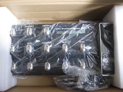 Line 6 FBV Shortboard Amp Pedal Board Foot Controller