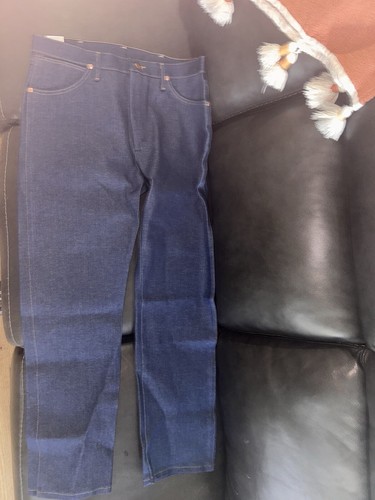 Boot Barn Wrangler Jeans Men - Picture 3 of 4