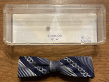 Vintage Shur-On Clip-on Bow tie De Luxe Quality w/ Case Blue & White C25