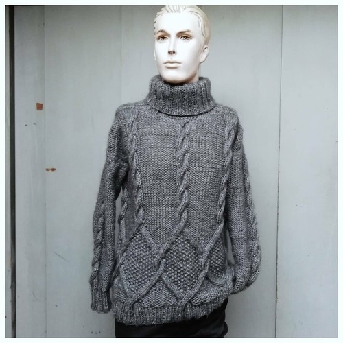 Chunky Men's Turtleneck Sweater Knitted Hand Gray Celtic Knot Cozy Family Look - Picture 5 of 12