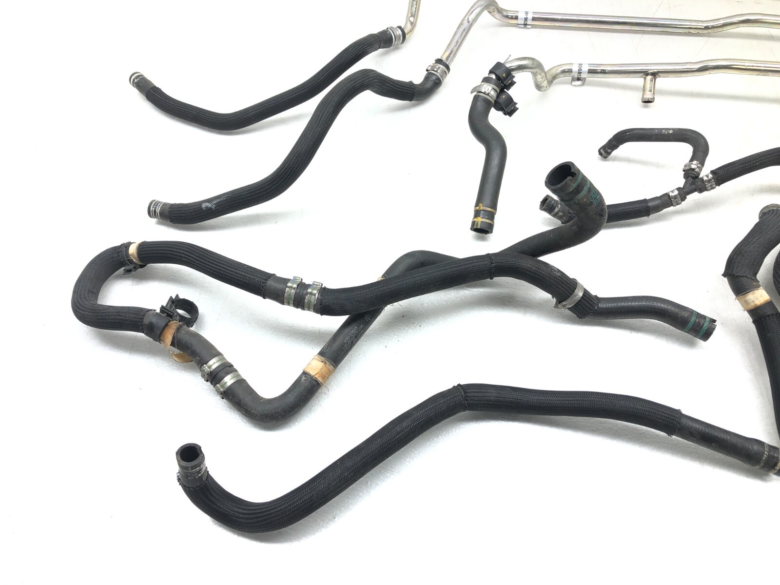 2017-2020 MASERATI LEVANTE 3.0L ENGINE RADIATOR COOLANT HOSE TUBE LINE SET OEM