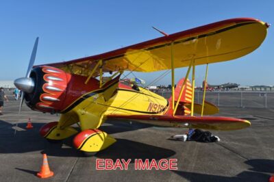 FOTO FLUGZEUG WACO YMF 'N919TT' C/N F5C111 BAUJAHR 2006 AUF STATISCHEM DISPLAY GESEHEN