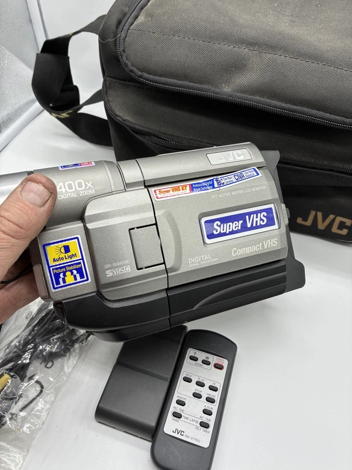 JVC GR-SXM330U S-VHS VHS-C Camcorder Video Camera w/ Case FOR PARTS READ - Image 3 of 4