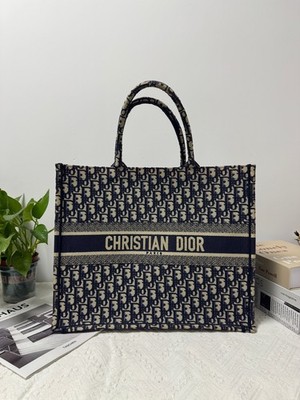 Dior Pre-Owned Authentic Luxury Handbag Free Tracked Shipping