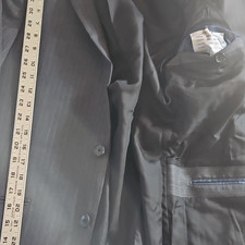 Theory Gray Pinstripe Worsted Wool 2-t 40R Slim Fit suit hacket