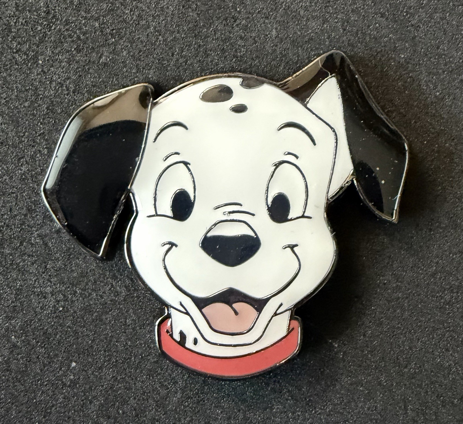 GoPinPro Disney Cats and Dogs Mystery Pin - Lucky