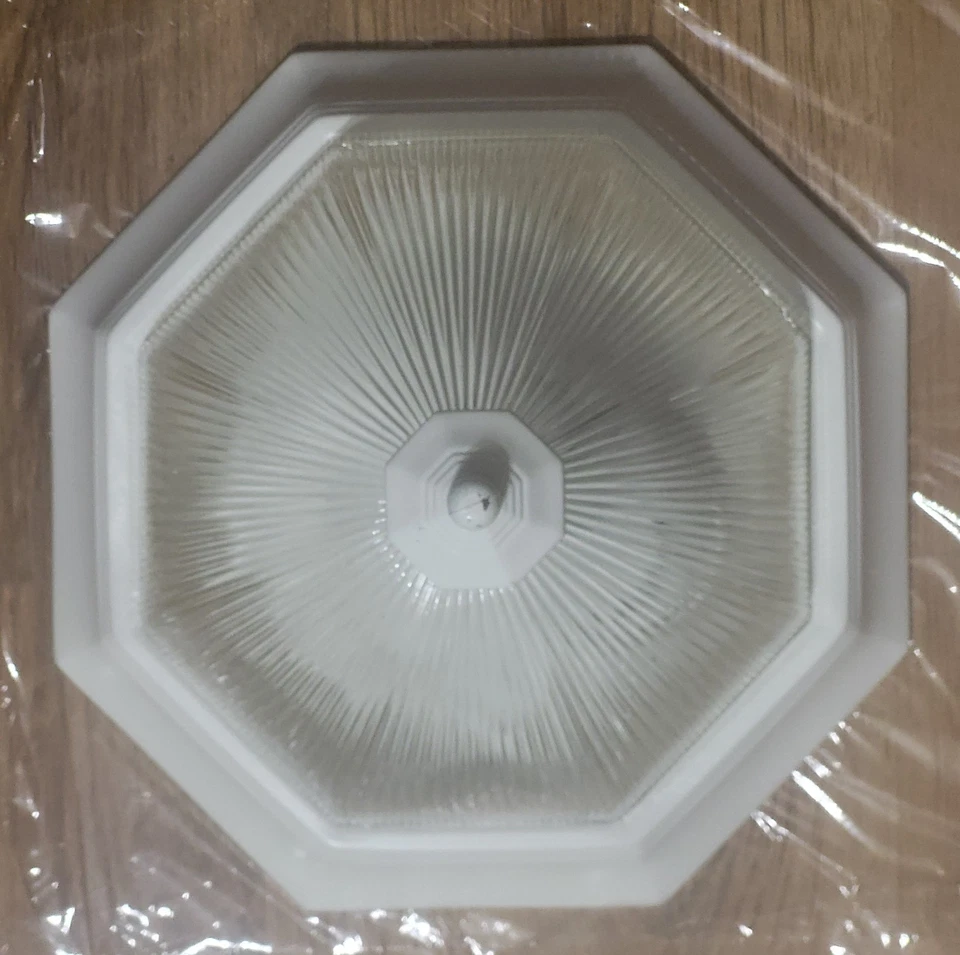 2 luces interiores Hampton octogonales de montaje empotrado 1) 10 1/4" 1) 11 1/2". Par emparejado Foto 3 de 4