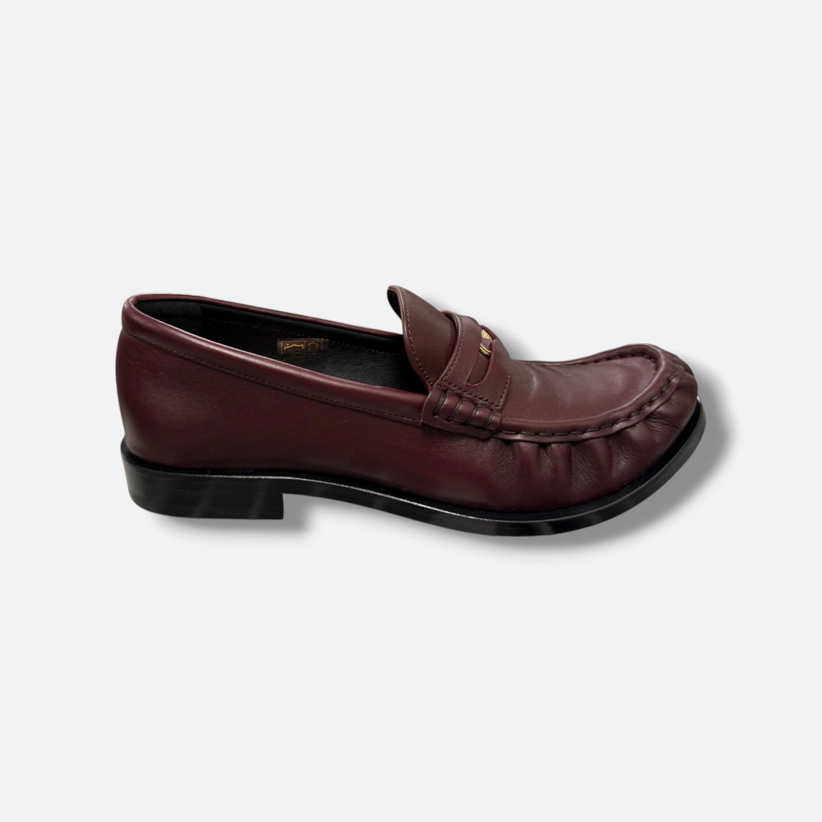 Burberry Women's Red Caded Leather Penny Loafers Shoes Size EU:39 US:9