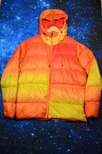 Nike ACG Jacket Womens XL Orange Yellow Down Puffer Hooded Ombre Coat Outdoor
