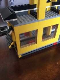 LEGO CITY: Train Station (7997) COMPLETE W/INSTRUCTIONAL MANUAL