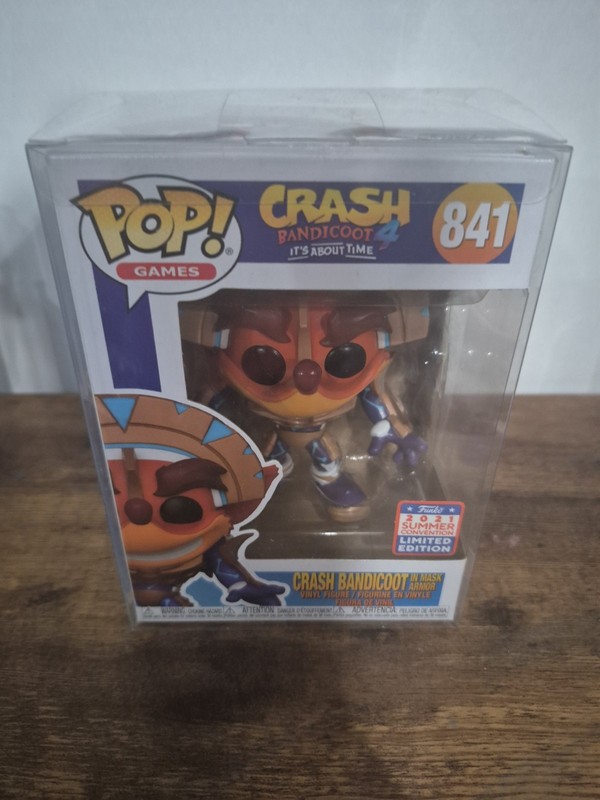 Crash Bandicoot Funko Pop #841 2021 Funko Summer Convention in Pop Protector