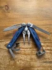 Leatherman Signal Cobalt Blue Multi Tool 19 in 1