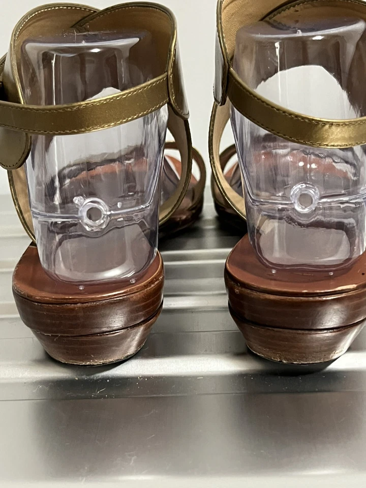 Anne Klein New York Bronze All Leather Sandals 8.5  - Image 4 of 4