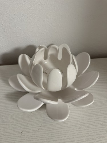 Tchibo Teelichthalter Seerose Blütenform Porzellan weiss - Bild 2 von 4