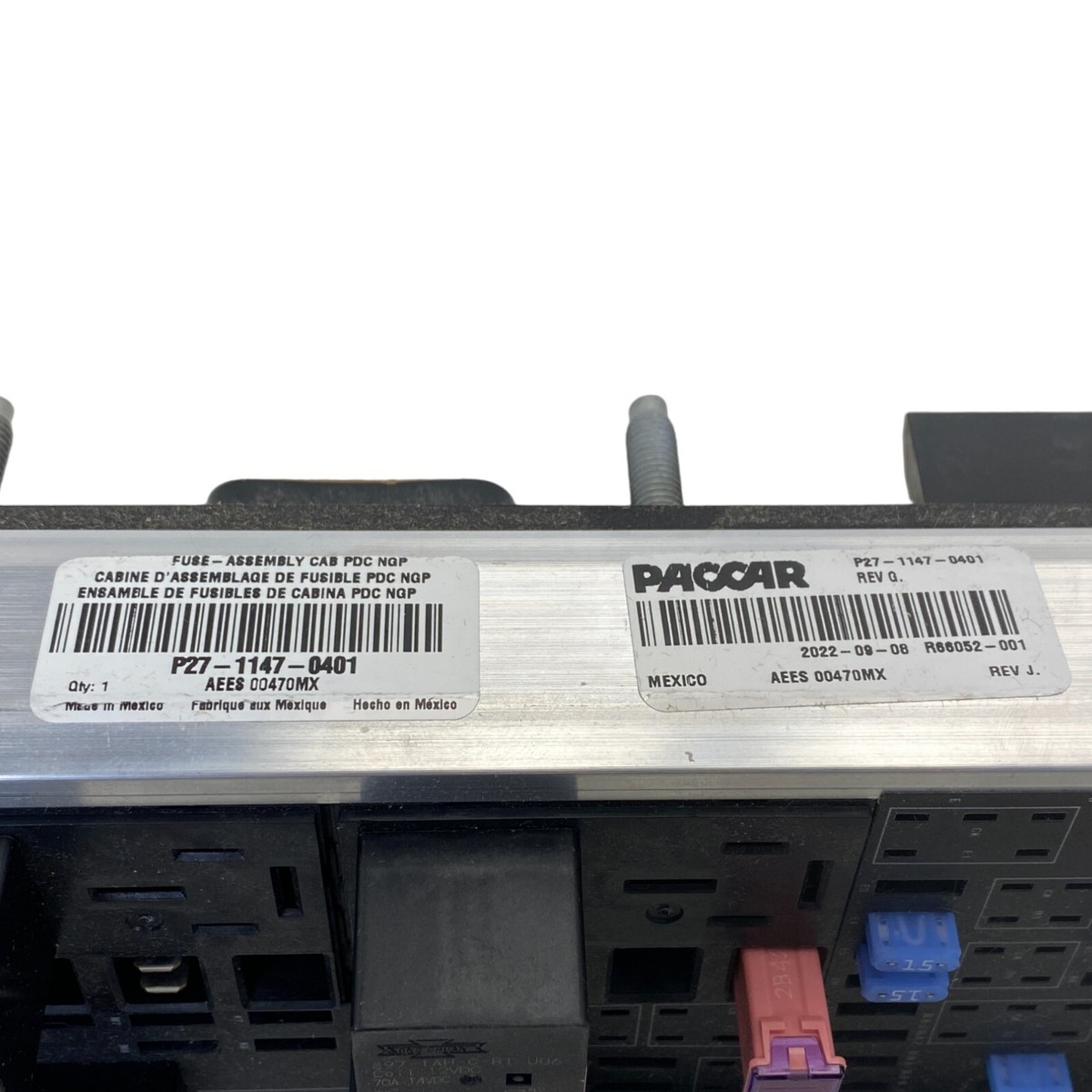 Genuine Paccar Power Distribution Center Fuse Box P27-1147