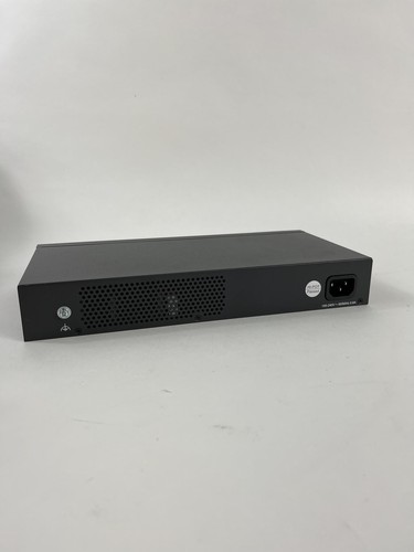 TP-Link 24 Port Gigabit Switch Easy Smart Managed Plug & Play Desktop/Rackmount - Photo 6/7